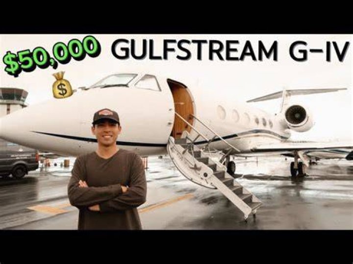 How much do private jet pilots make?
