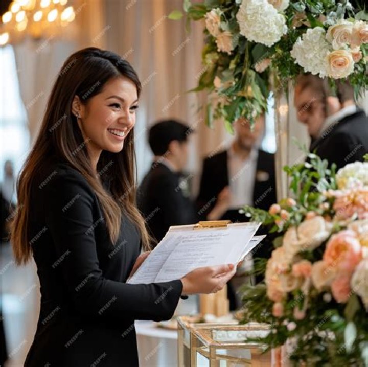 What documents should be produced when finalizing an event program?